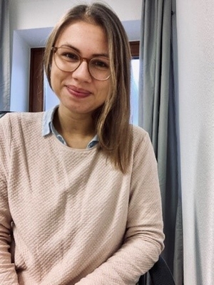 Kathrin Hölzl Kathrin Hölzl